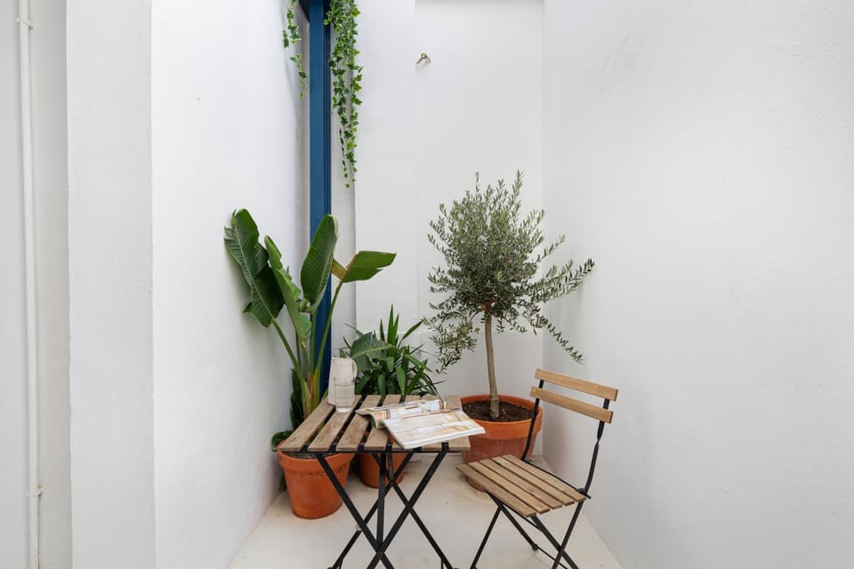 Off site, Garden, Balcony/Terrace