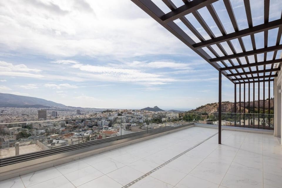 Athens Sky Loft Apartment in Athens