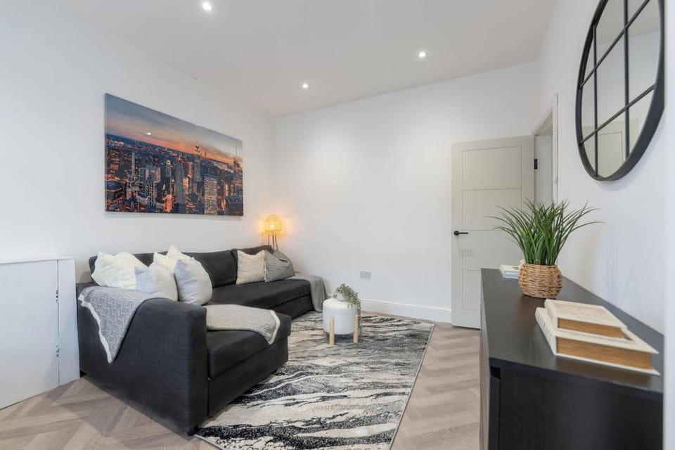 Luxury Stay by City Centre Etihad and COOP Live House in Manchester