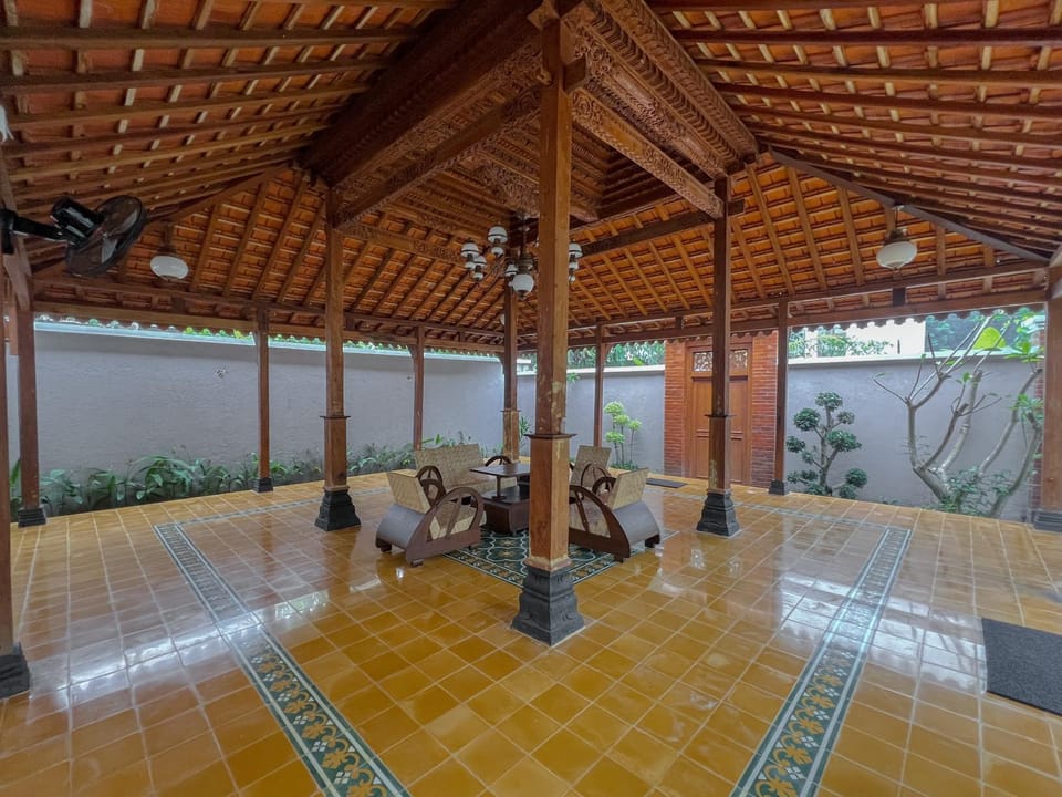 Seating area