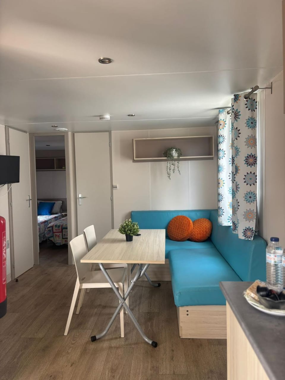 Kitchen or kitchenette, Living room, Dining area