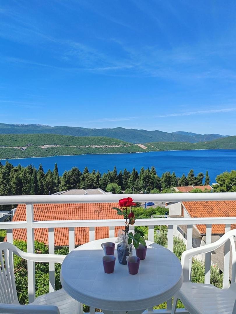 Apartments Sea Sky View Bed and Breakfast in Neum