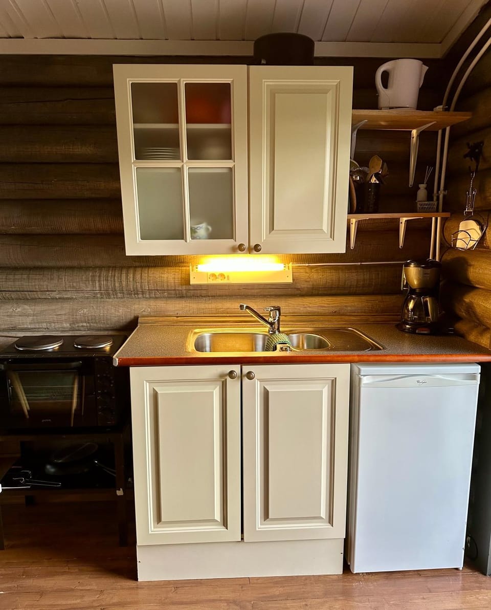 Coffee/tea facilities, kitchen