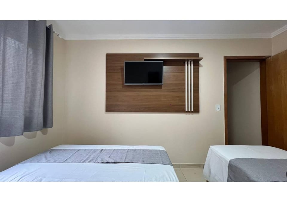 Bed, Bathroom, TV and multimedia, microwave, minibar