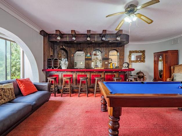 Game Room, Lounge or bar