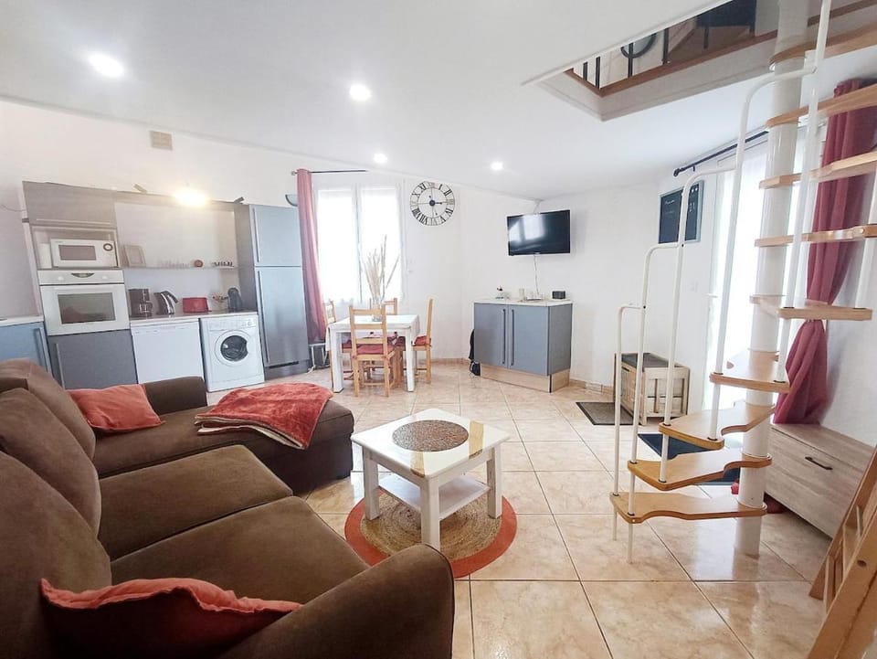 Duplex Cosy, piscine, Lac Apartment in Le Barcarès