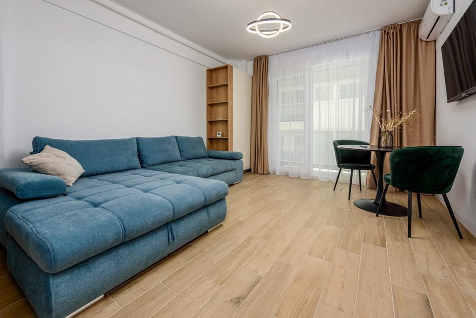 TV and multimedia, Living room, air conditioner