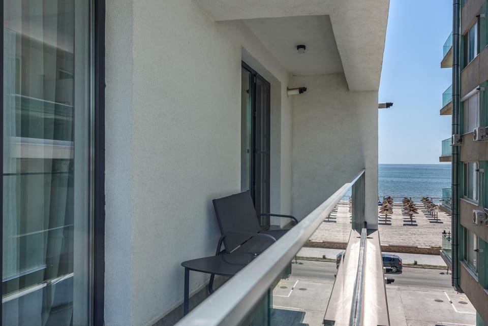 Day, Natural landscape, View (from property/room), Balcony/Terrace, Sea view