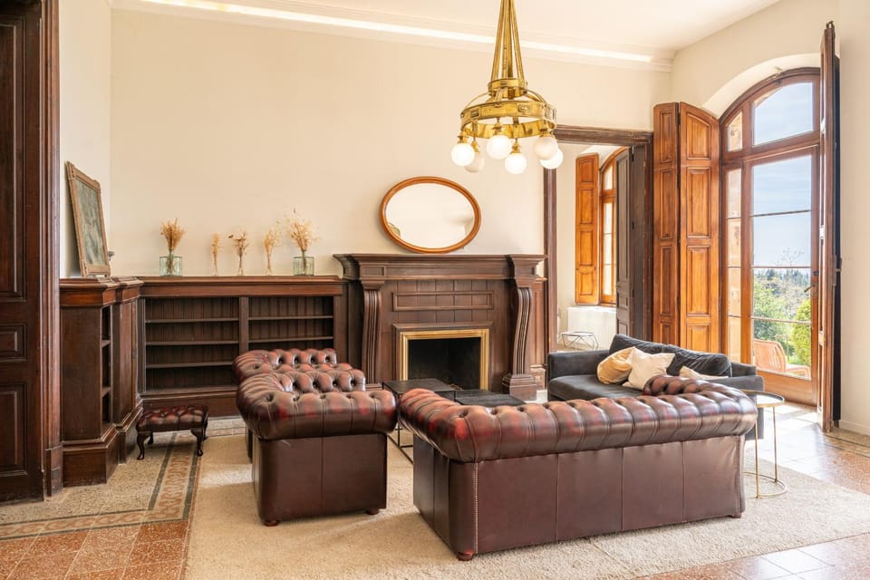 Communal lounge/ TV room, Living room