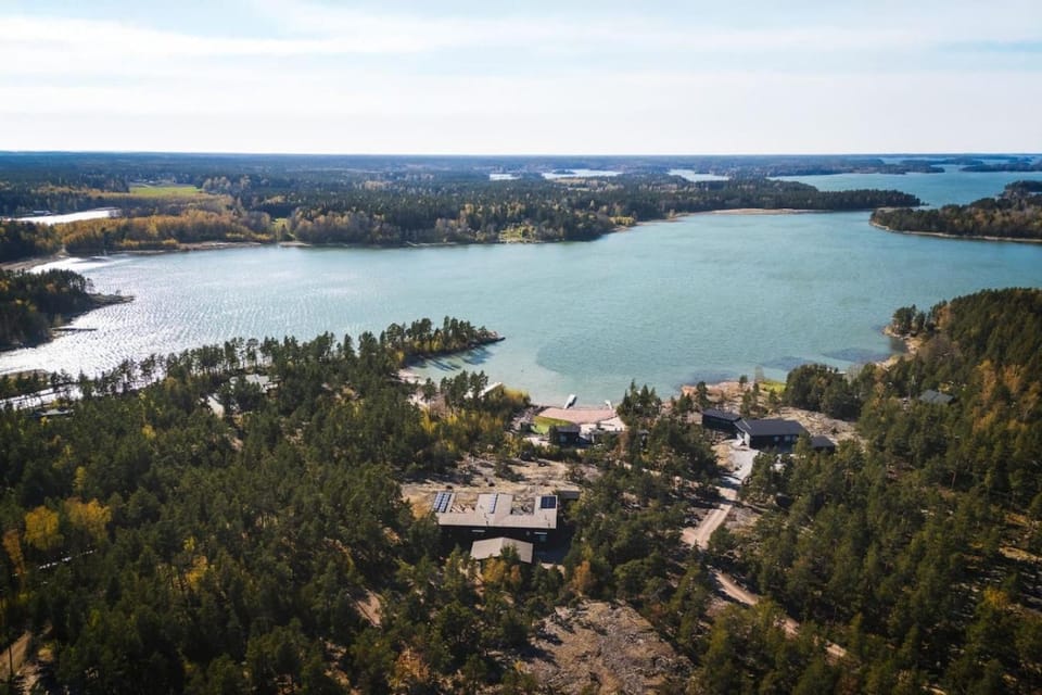 Stay North - Hirvipolku House in Finland