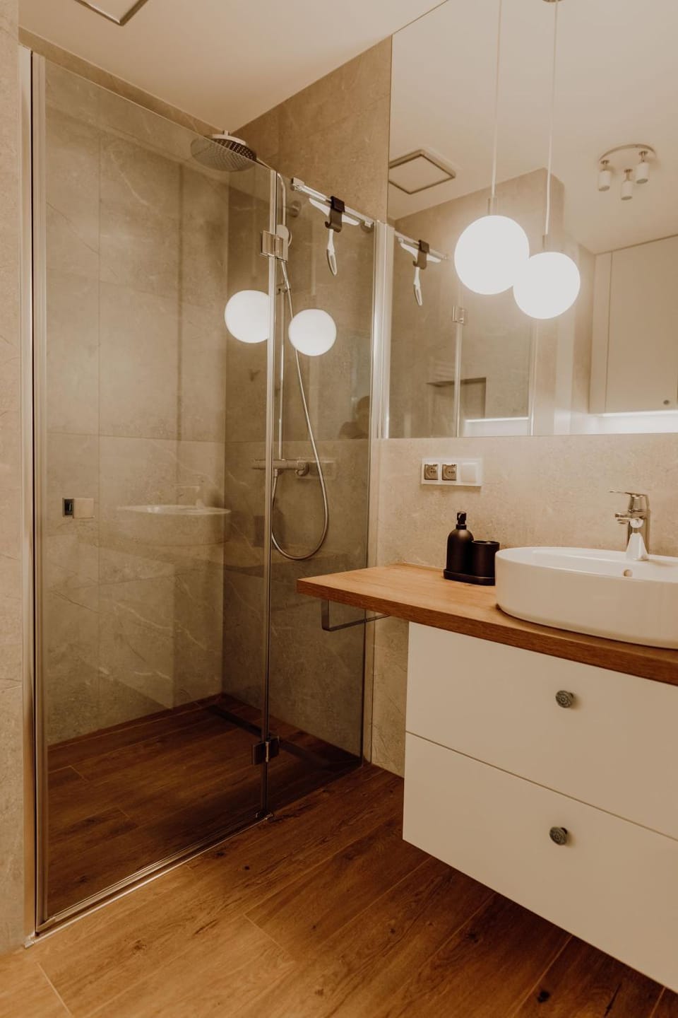 Shower, Bathroom