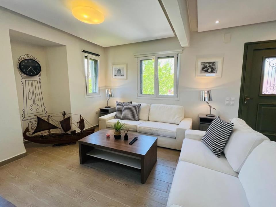 Lefkada Beach Villa Villa in Lefkada, Lefkada Municipality, Greece
