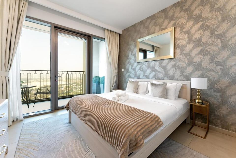 Bed, View (from property/room), Balcony/Terrace, Photo of the whole room, Bedroom