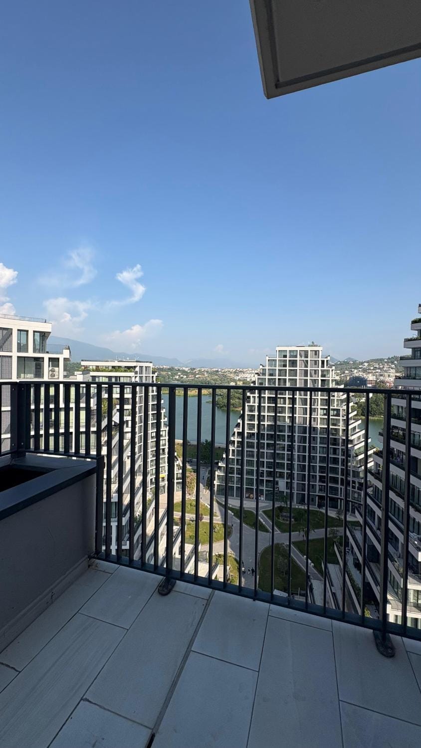 Day, Natural landscape, View (from property/room), Balcony/Terrace, City view, Lake view, Lake view