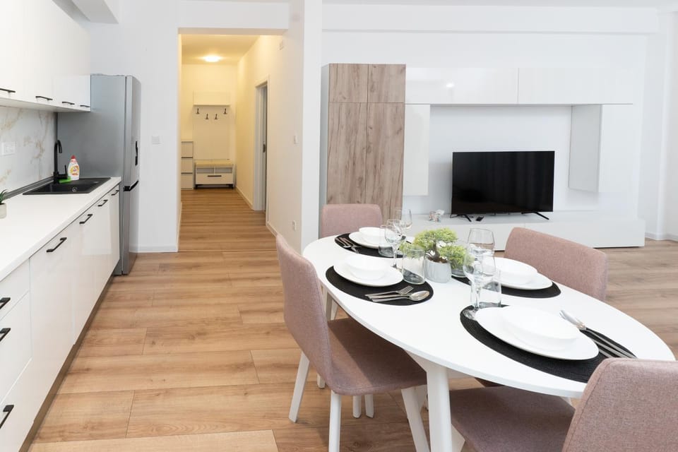 Milan Luxury Apartaments XVI#Cartier Tudor#Targu Mures Apartment in Romania