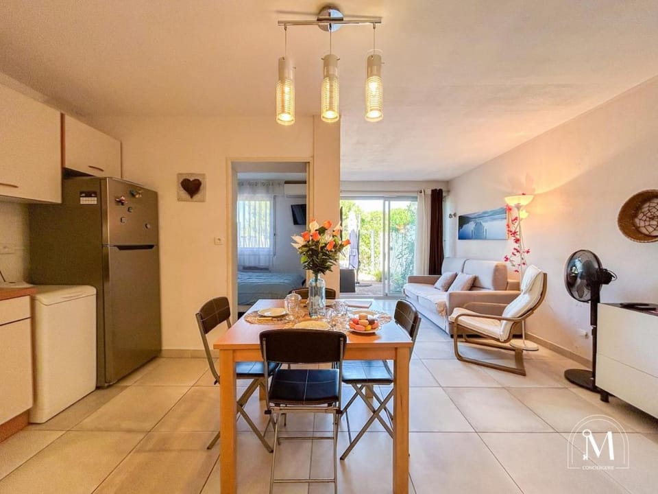 Coquet T2 à Sanary-sur-mer en rez-de-jardin Apartment in Sanary-sur-Mer