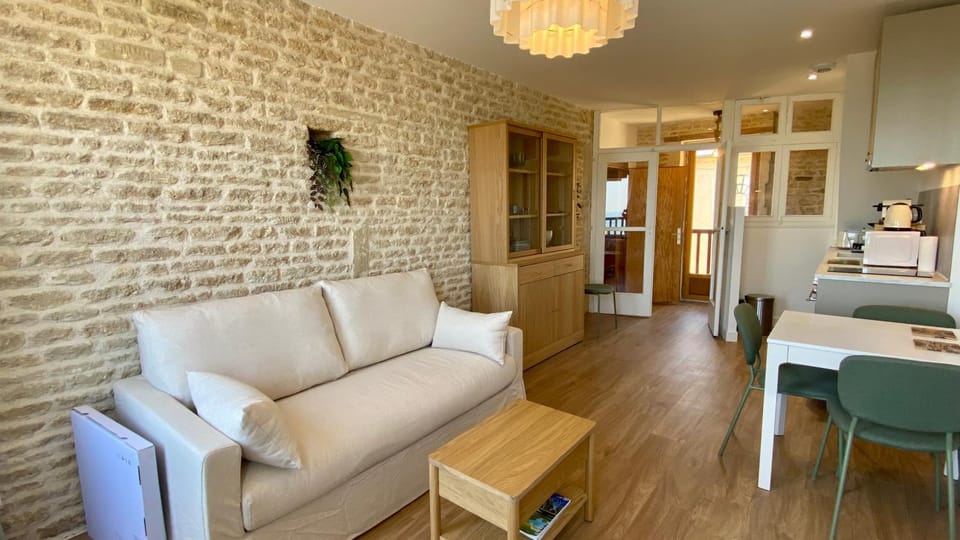 L'Hirondelle, charmante maisonnette vue mer Apartment in France