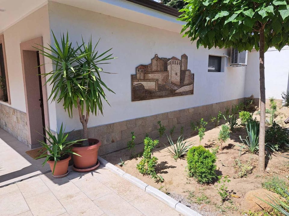 Patio, Garden
