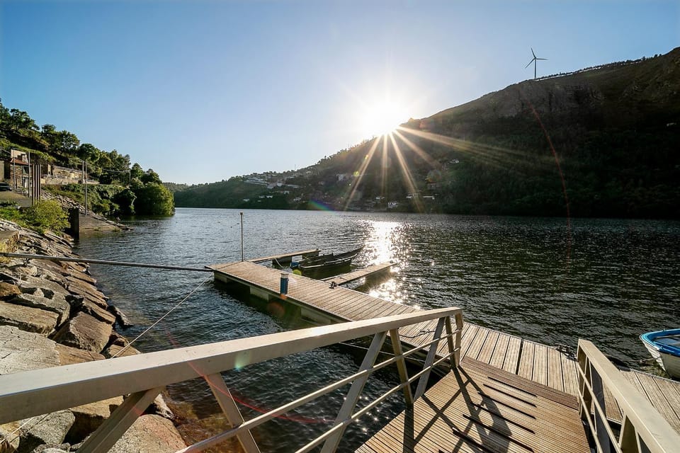 Nearby landmark, Natural landscape, Landmark view, Mountain view, River view