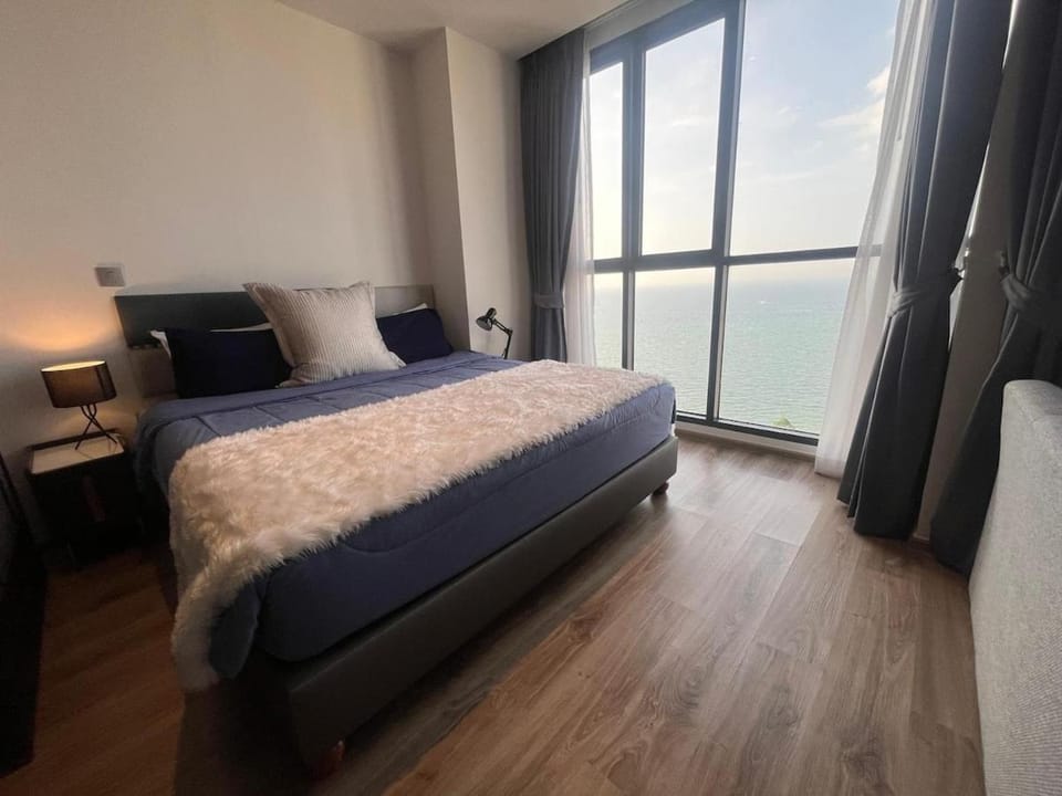 Breath Taking Seaview - Best Of Pattaya Apartment in Pattaya City