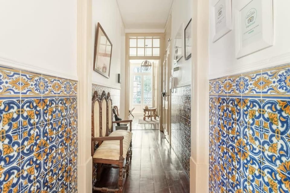 Explore Lisbon from an Artistic Alfama Home Apartment in Lisbon
