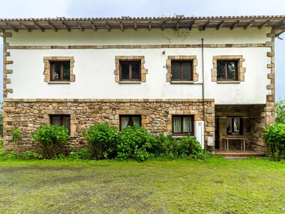 Casa con gran capacidad y preciosas vistas House in Cantabria