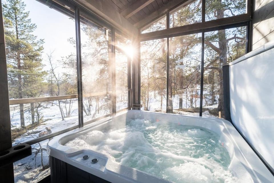 The Copper Nest by Hilla Villas House in Lapland