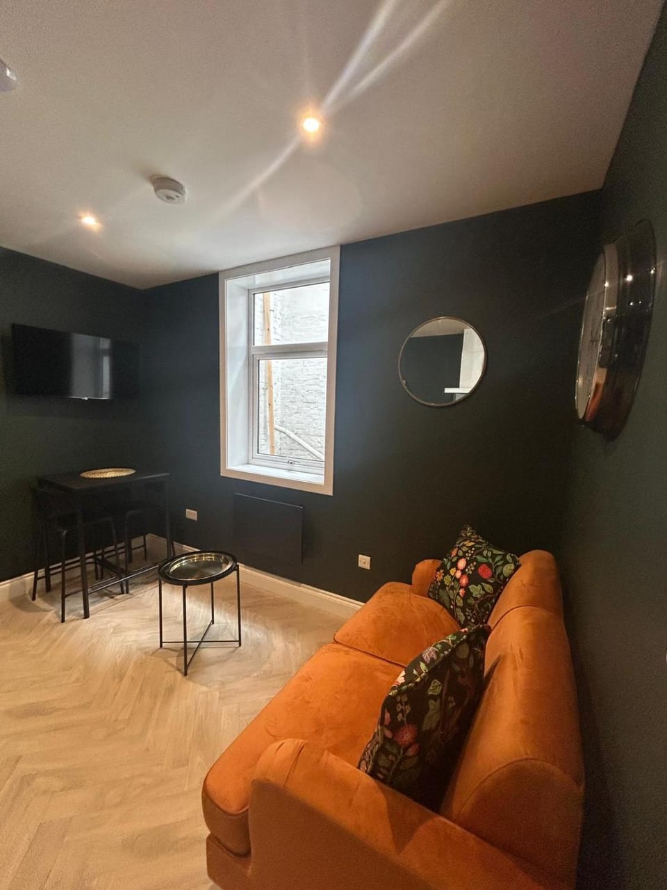 The Residence at BT9 Apartment in Belfast