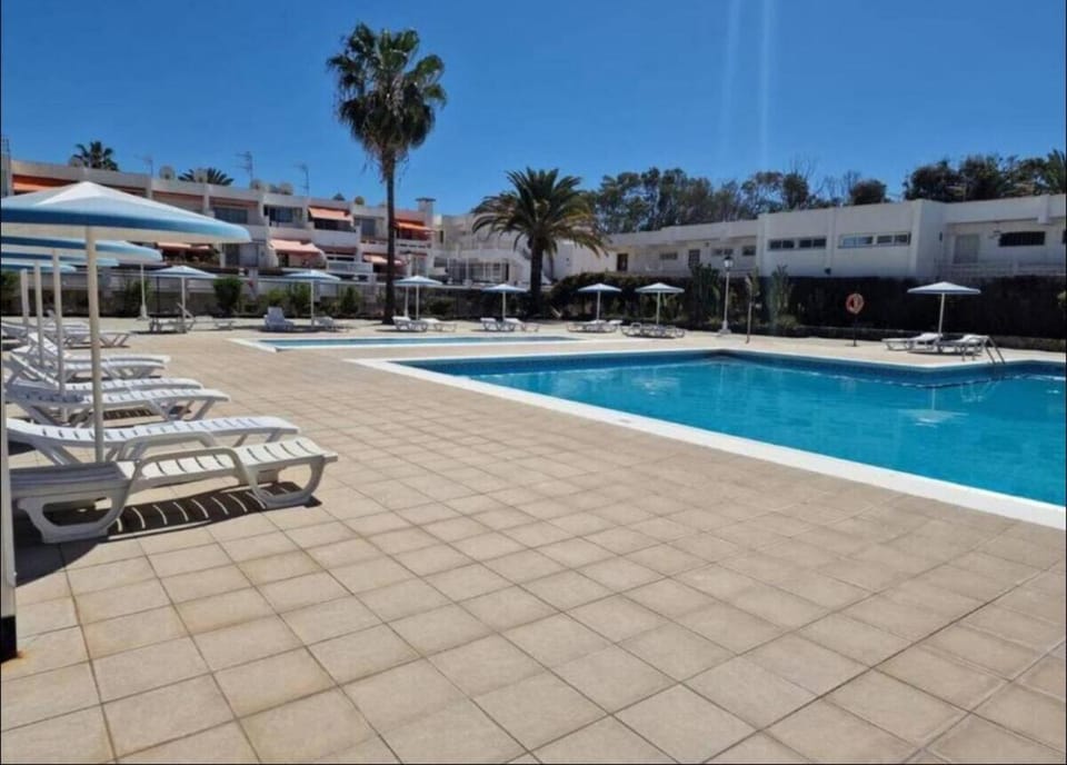 Sea & Pool, Costa of Silencio Apartment in Costa del Silencio