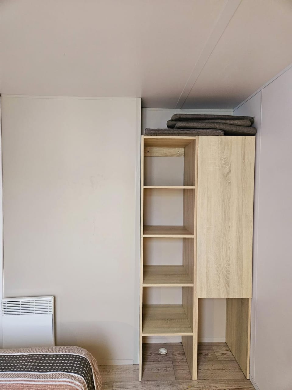 Tiny house 6A - voor Expats Ondernemers Particulieren min 7 Nachten Campground/ 
RV Resort in Flanders