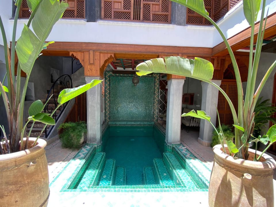 Day, Pool view, Swimming pool, Swimming pool, sunbed