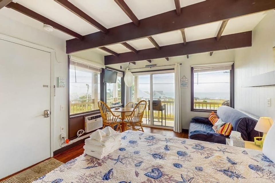 Seashore Escape Apartment in North Truro