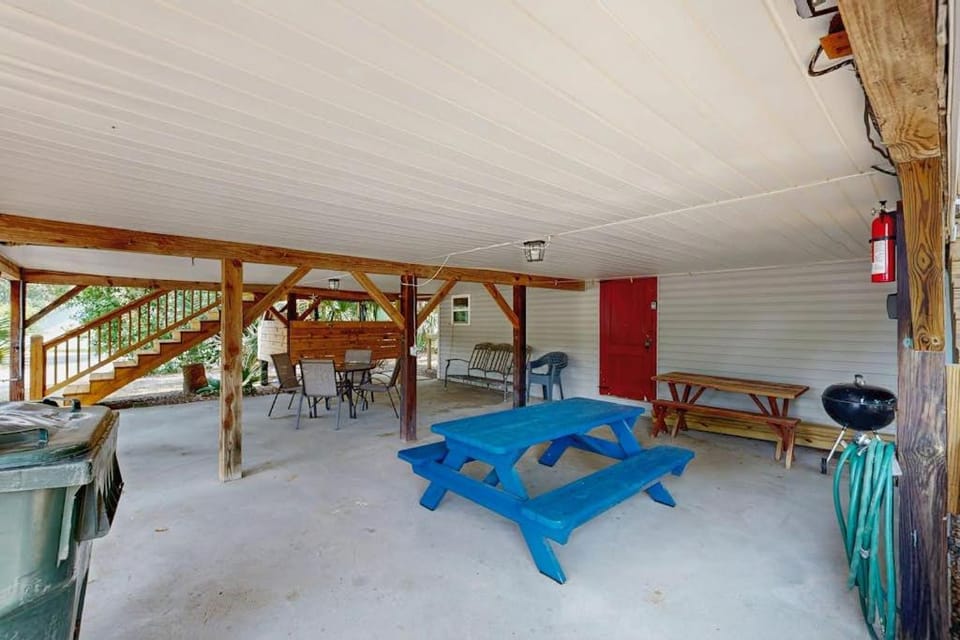AJ's Happy Place House in Edisto Beach