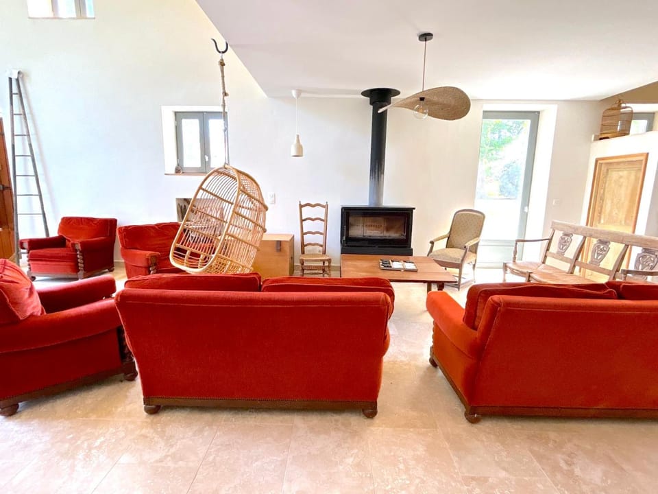 TV and multimedia, Living room, Seating area