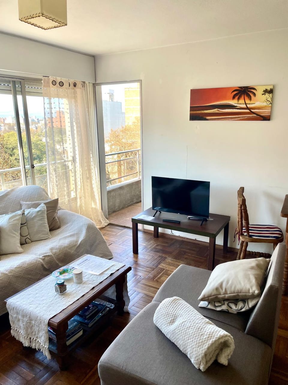 Departamento Amplio y Luminoso en Pocitos Apartment in Montevideo Department, Uruguay