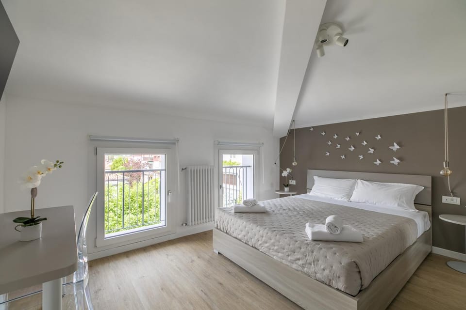 Cima Suite 15 by WelcHome Apartment in Treviso