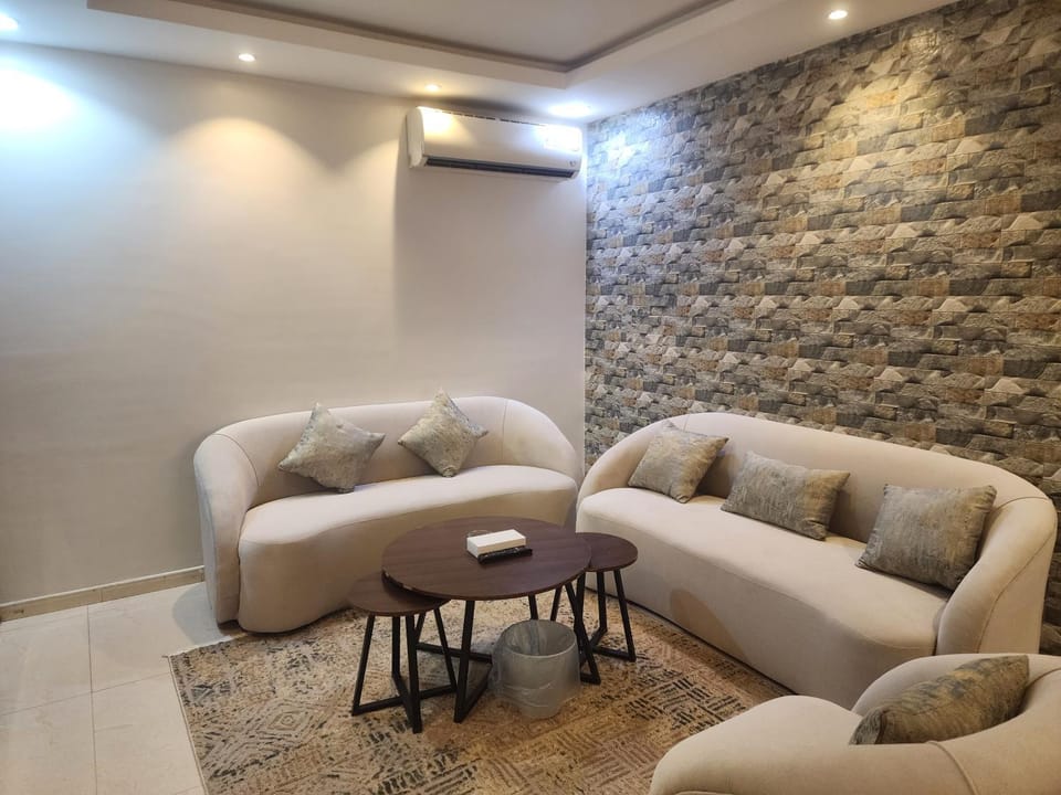 برج الياسمين للشقق المخدومة Hotel in Riyadh