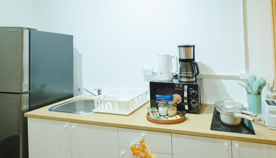 2 BR Sleeps6 I City Center Silom Apartment in Bangkok