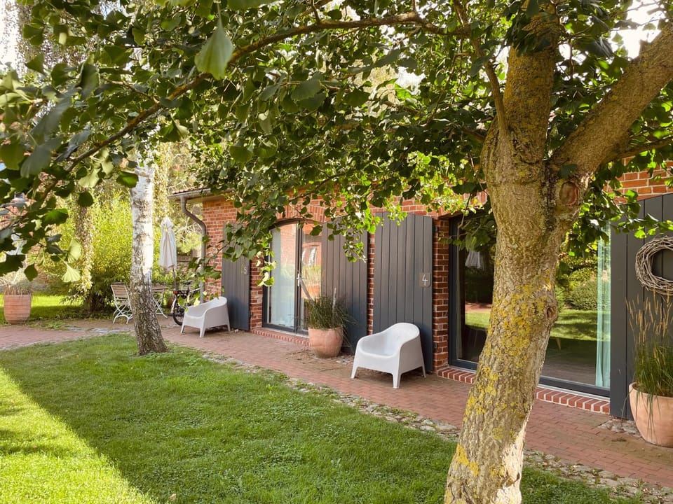 Property building, Patio