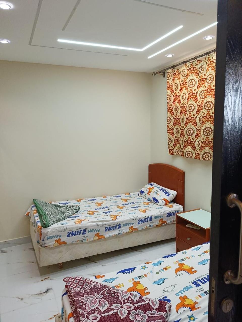 Bed, Photo of the whole room