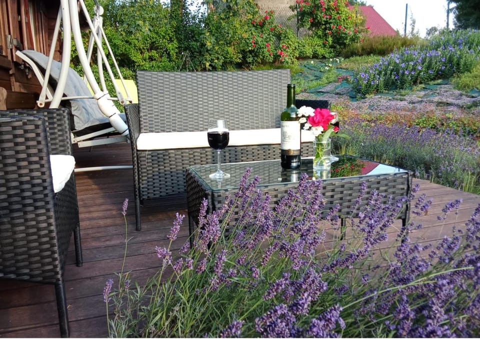 Garden, Balcony/Terrace