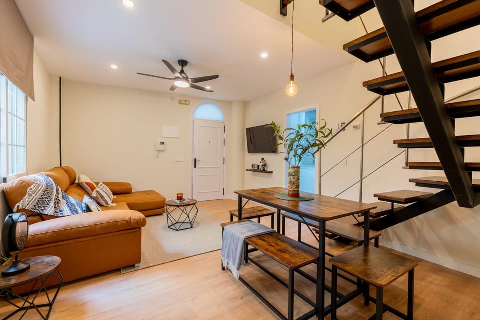 Céntrico y amplio apartamento Apartment in Seville