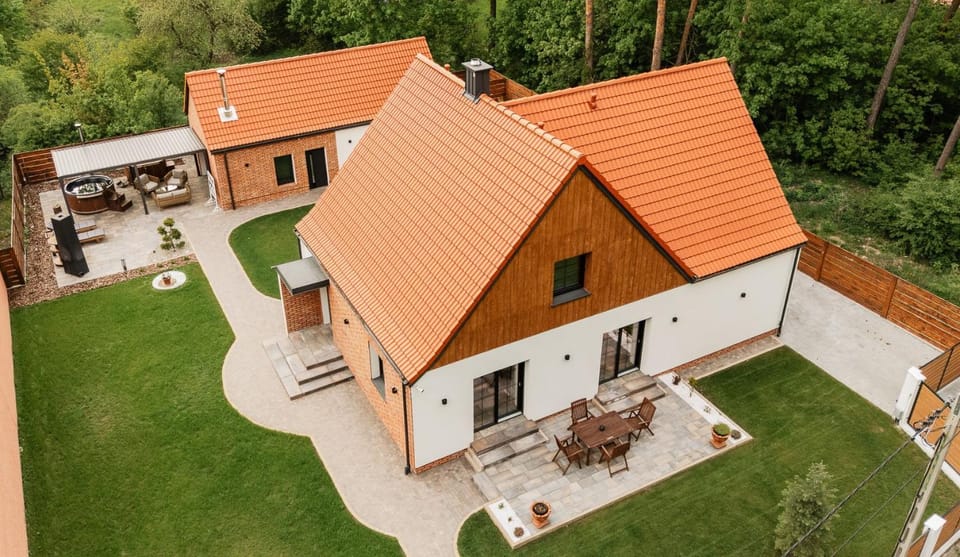 Property building, Garden view