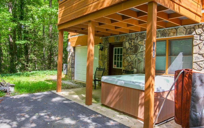 Eagle's Nest House in Cosby