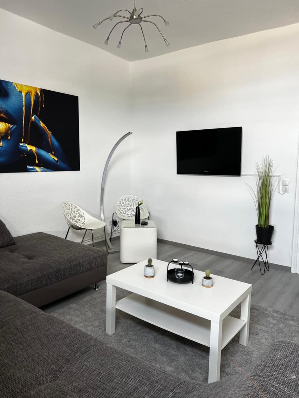 TV and multimedia, Living room, Seating area