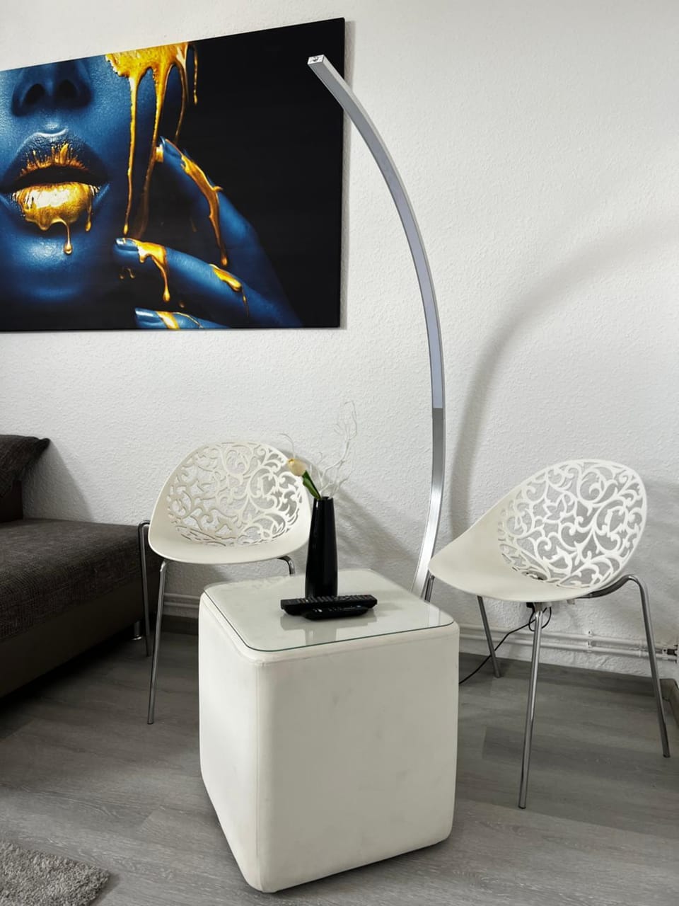 Living room, Decorative detail, Seating area