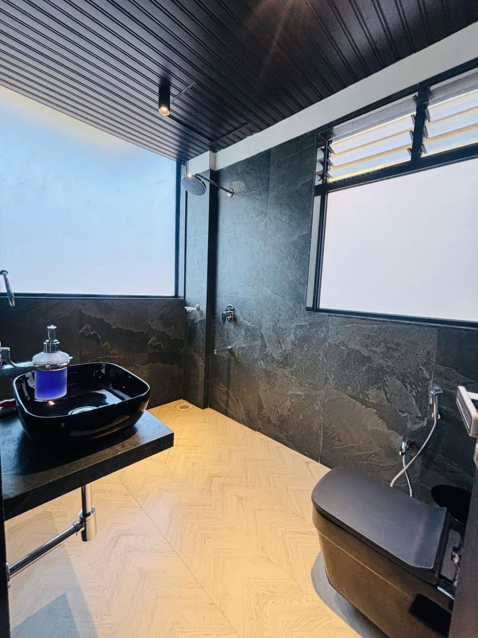 Bathroom, Public Bath