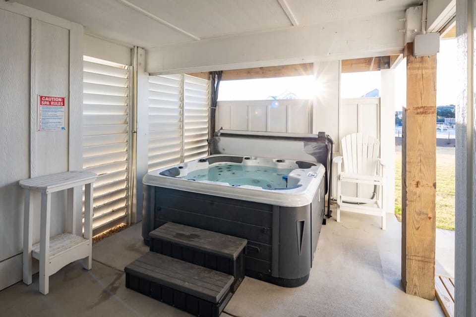 New Build with Rooftop Deck & Panoramic Ocean Views House in Kill Devil Hills