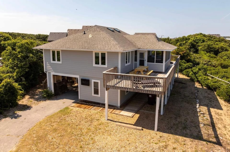Close to Beach with Pool Spa - Perfect for Families House in Southern Shores