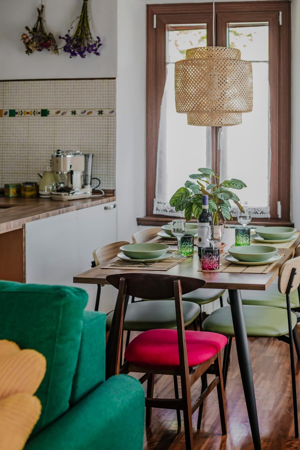 Living room, Dining area